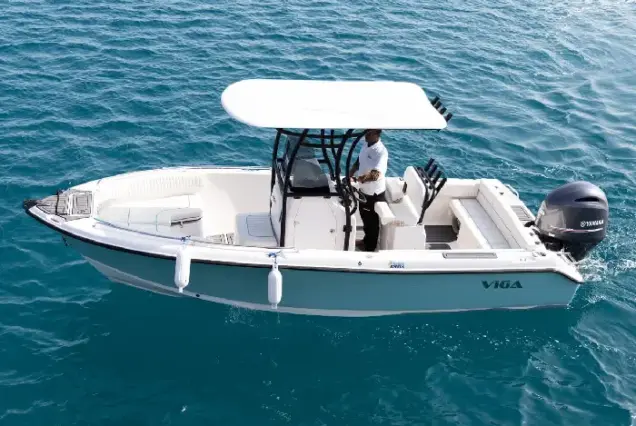 Rear view of Thunder Speed X 10.50 speedboat
