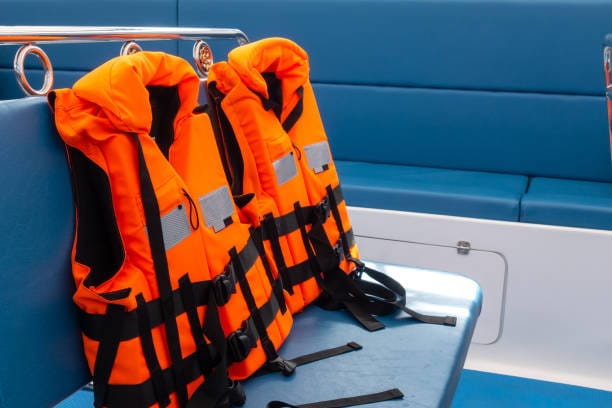 can you rent a boat in hurghada