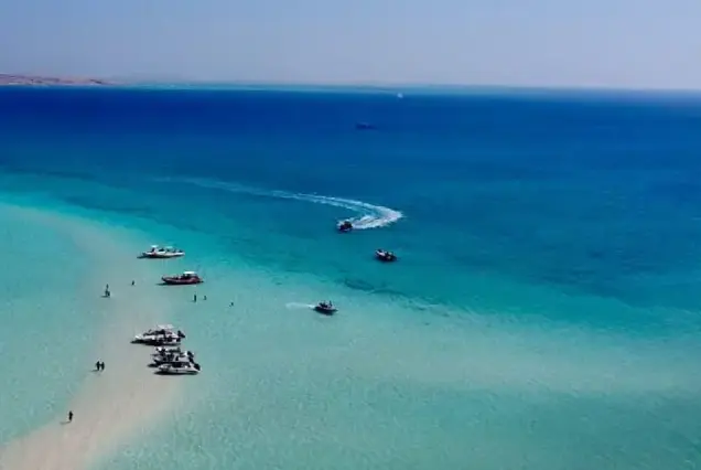 Private Speedboat Tour Hurghada Abu Minqar Island