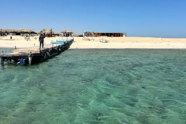 private boat trip magawish island hurghada