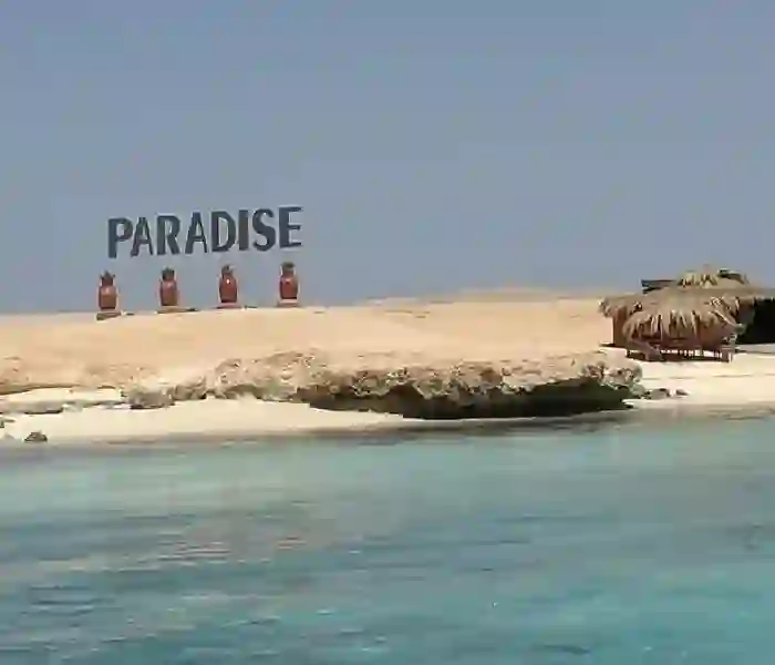 Speedboat tour to Paradise Island (Giftun)